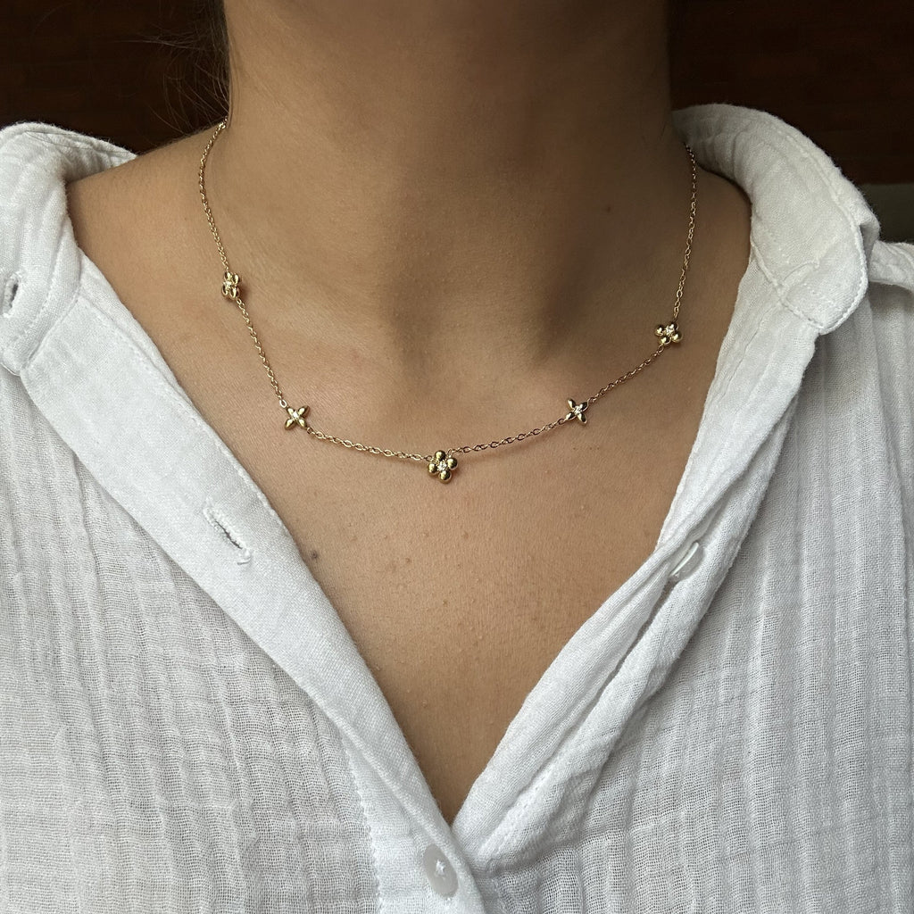 Dancing Flora Necklace