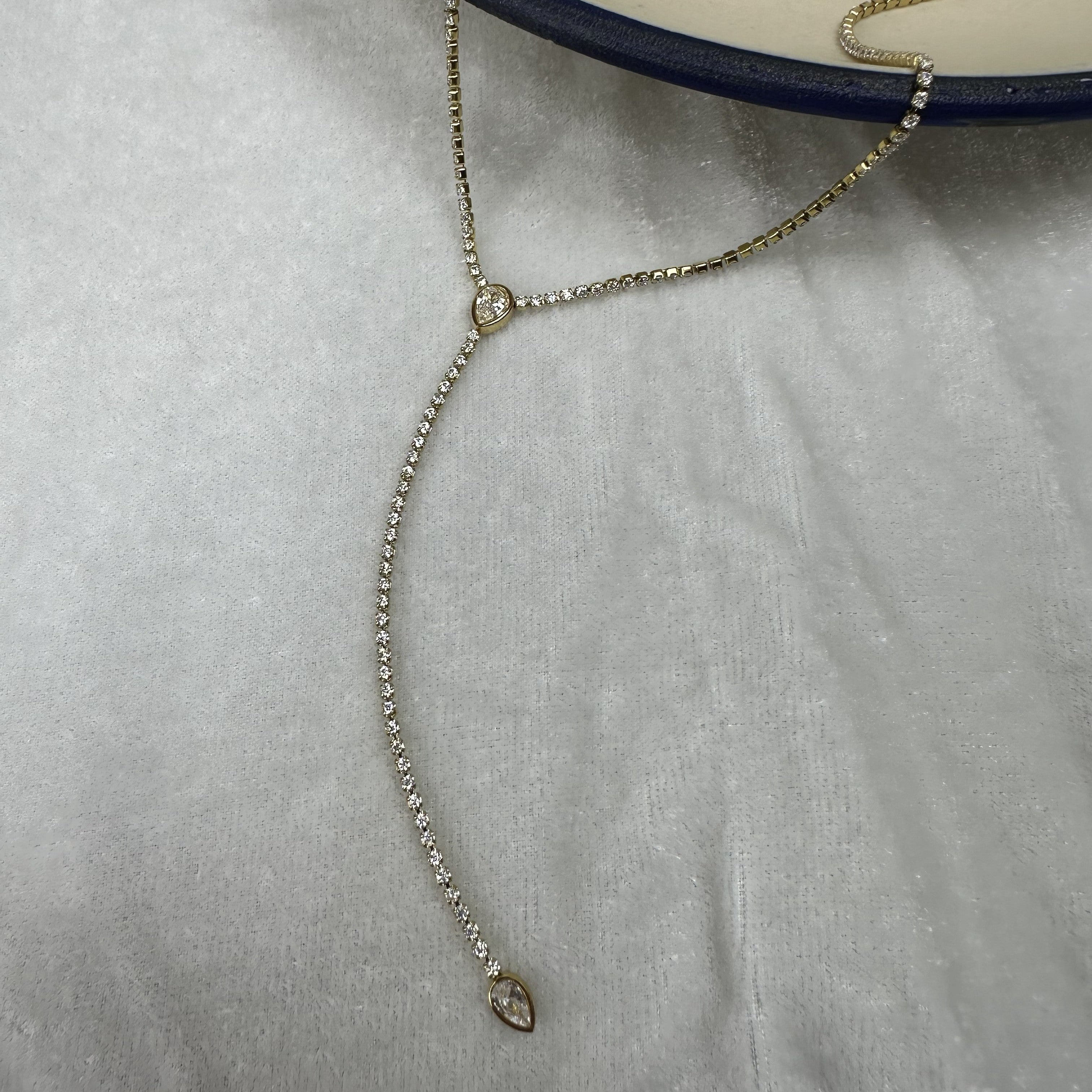 Yara Drop Necklace
