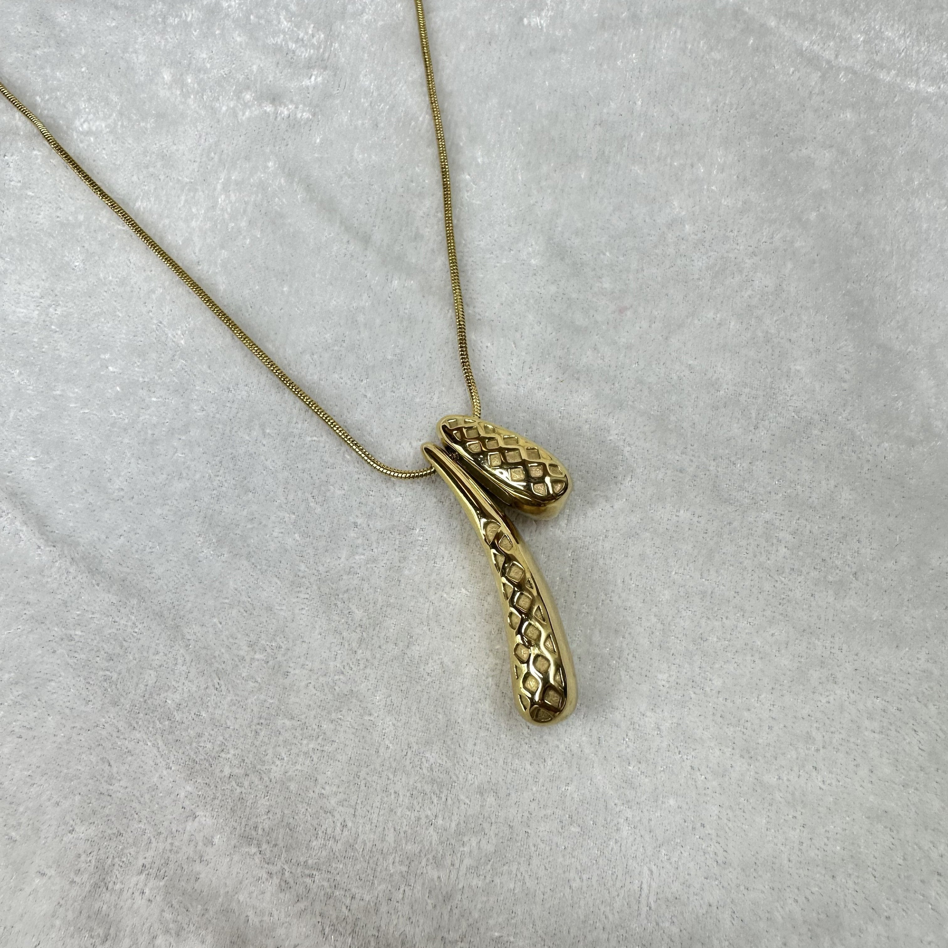 Vector Necklace